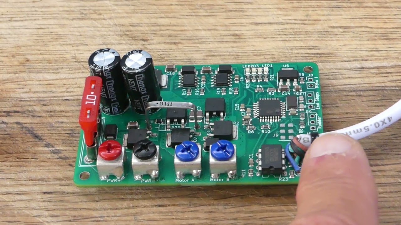 pilote partie 2 presentation du pypilot et de son montage