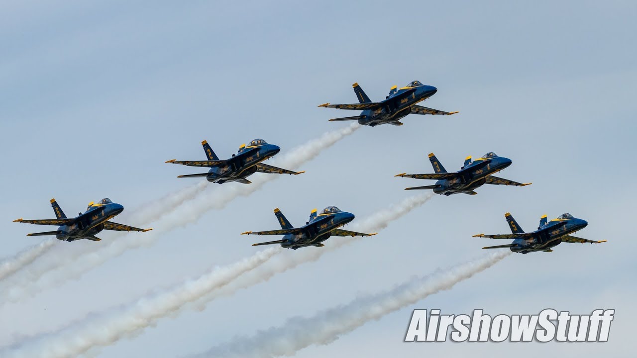 US Navy Blue Angels Flybys - EAA AirVenture Oshkosh 2018