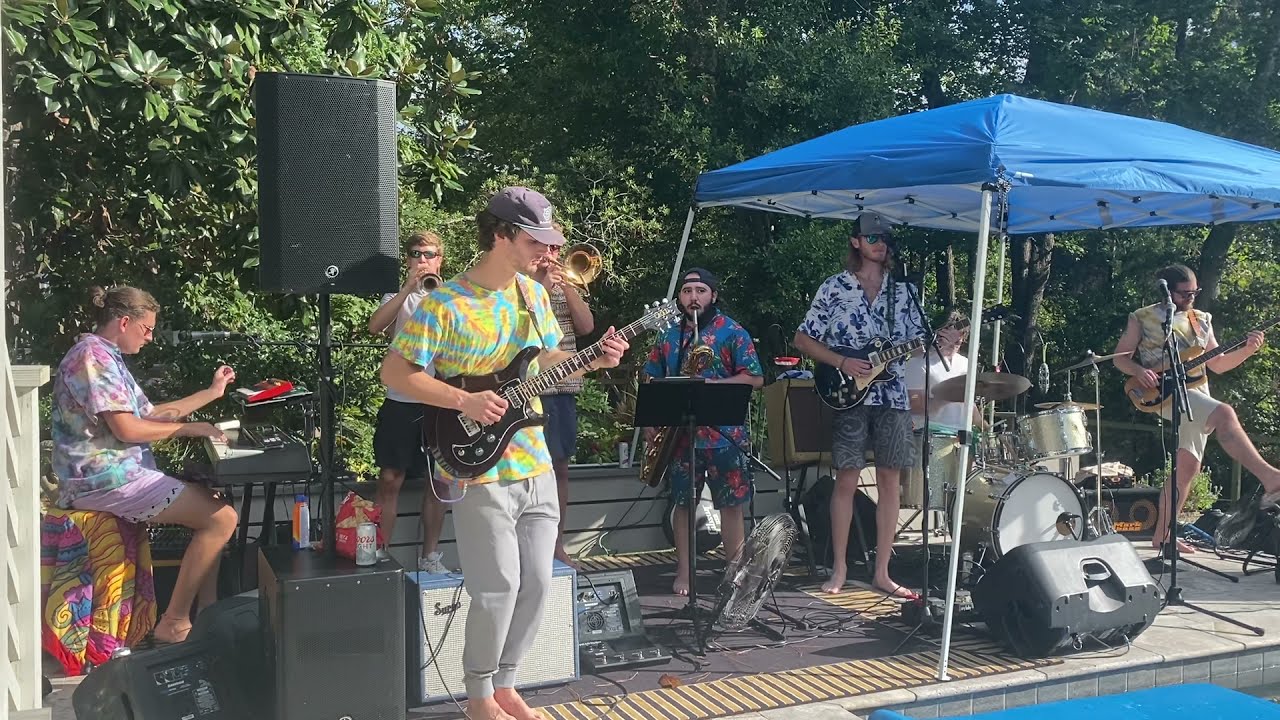 Cissy Strut (The Meters Cover) - The Giant Leaps - Live