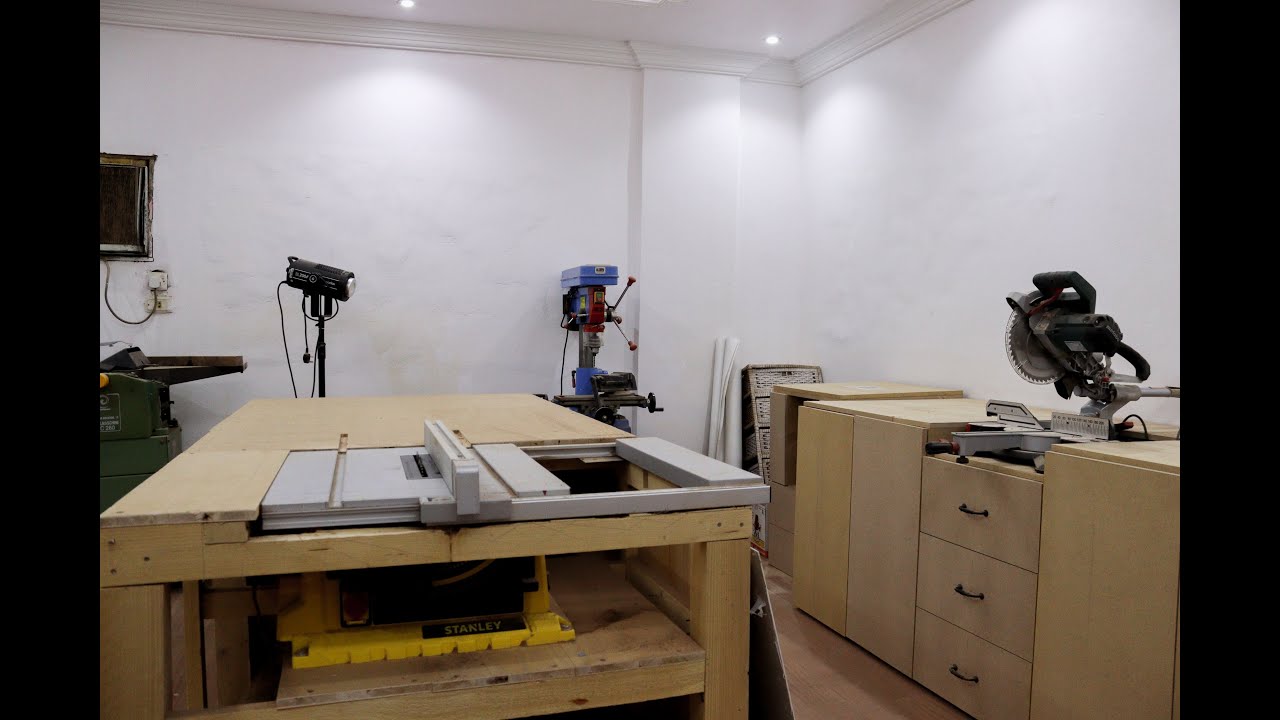 عملت ورشة في سطح المنزل - I worked in a rooftop workshop