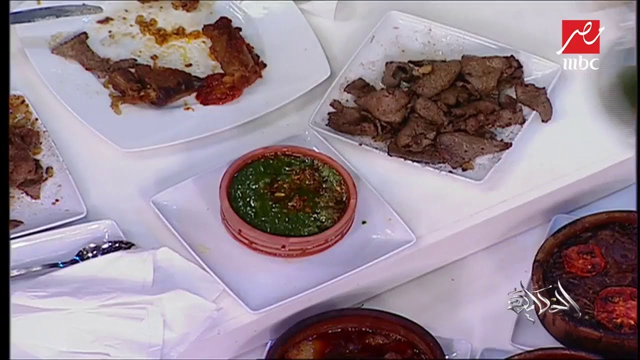 عمرو أديب: الملوخية مزيكا.. ونصيحته لأيتن عامر عشان تاكل عكاوي صح