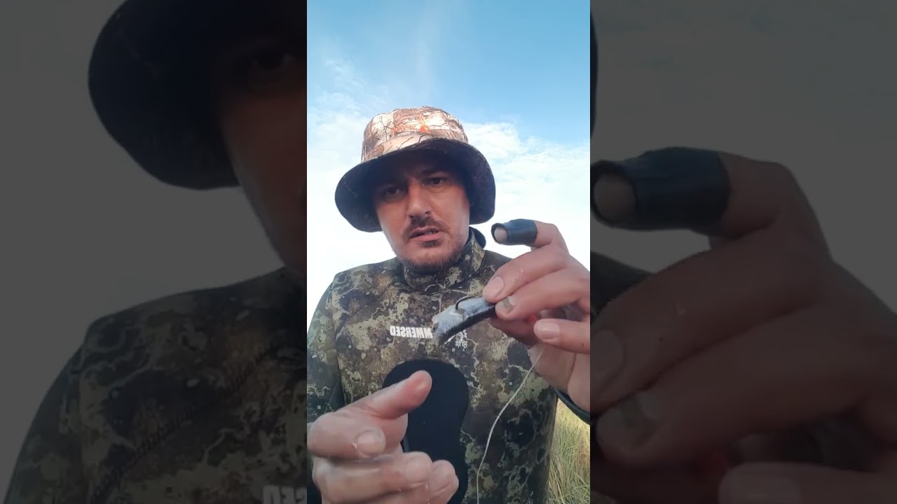 Baiting up Anchovies for surfcasting (Snapper lollipops)