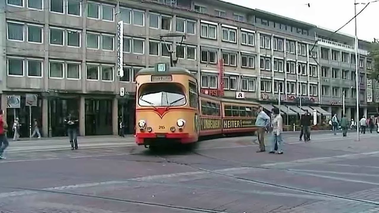 Karlsruhe Marktplatz und Kaiserstraße, 07/2007