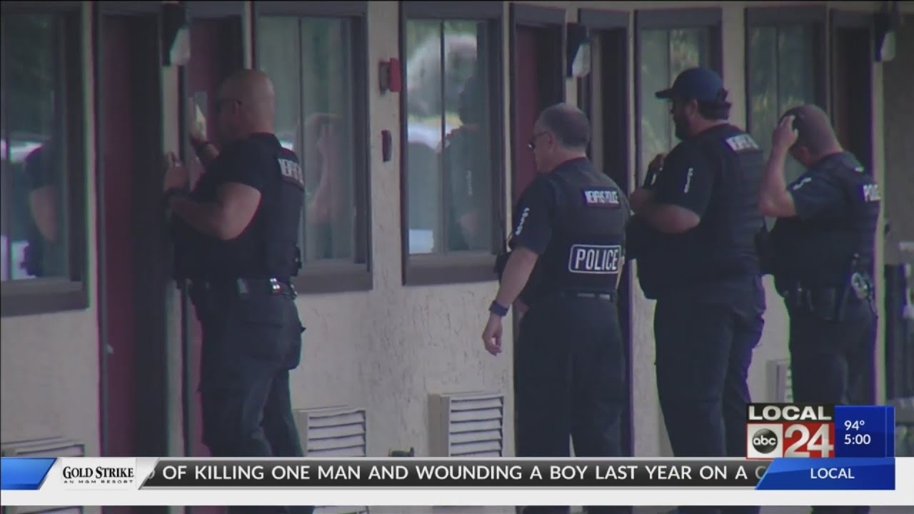 Authorities close Red Roof Inn on Shelby Oaks Drive, declaring it a public nuisance