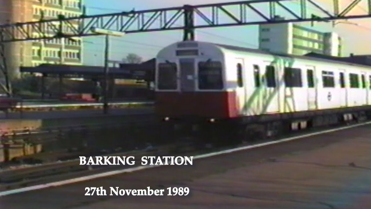 BR in the 1980s Barking Station on 27th November 1989