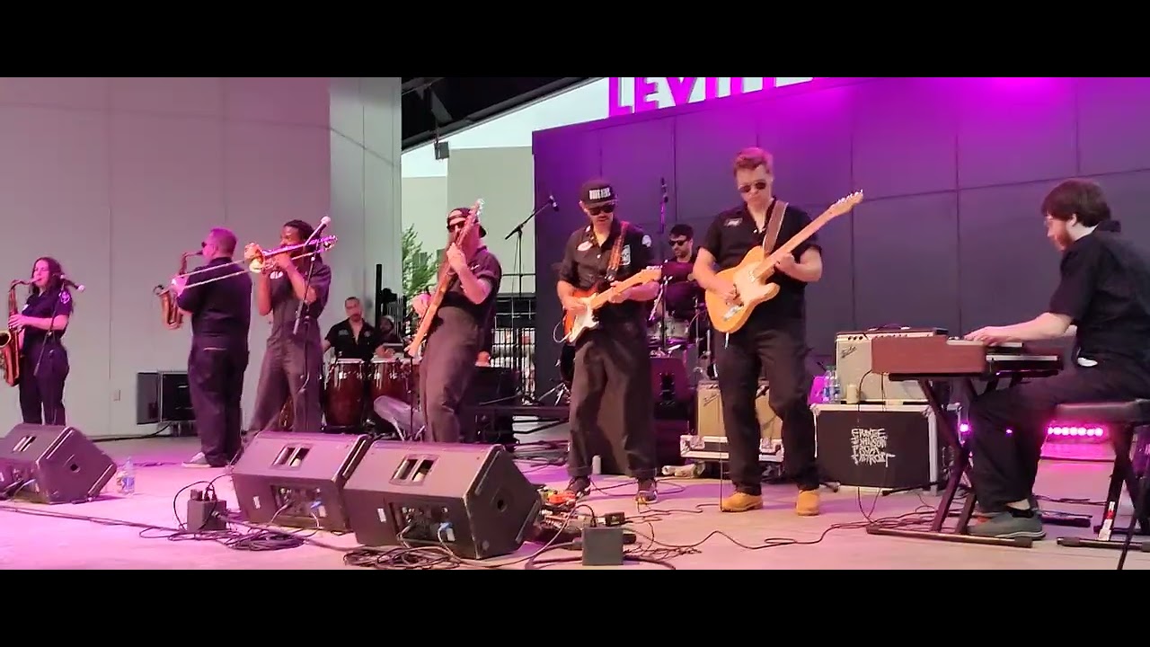 Ernie Johnson From Detroit 7 1 23 Vid 10 Big Band Jazz Funk Rock. - Live Levitt=Ricky and Charmayne