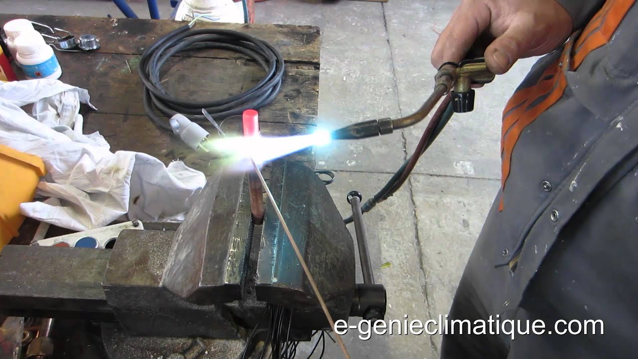 Plomberie 11 Brasage d'une emboiture.