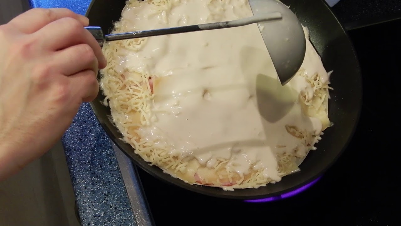 Gevulde 2-laagse pannenkoek spek/ham/kaas