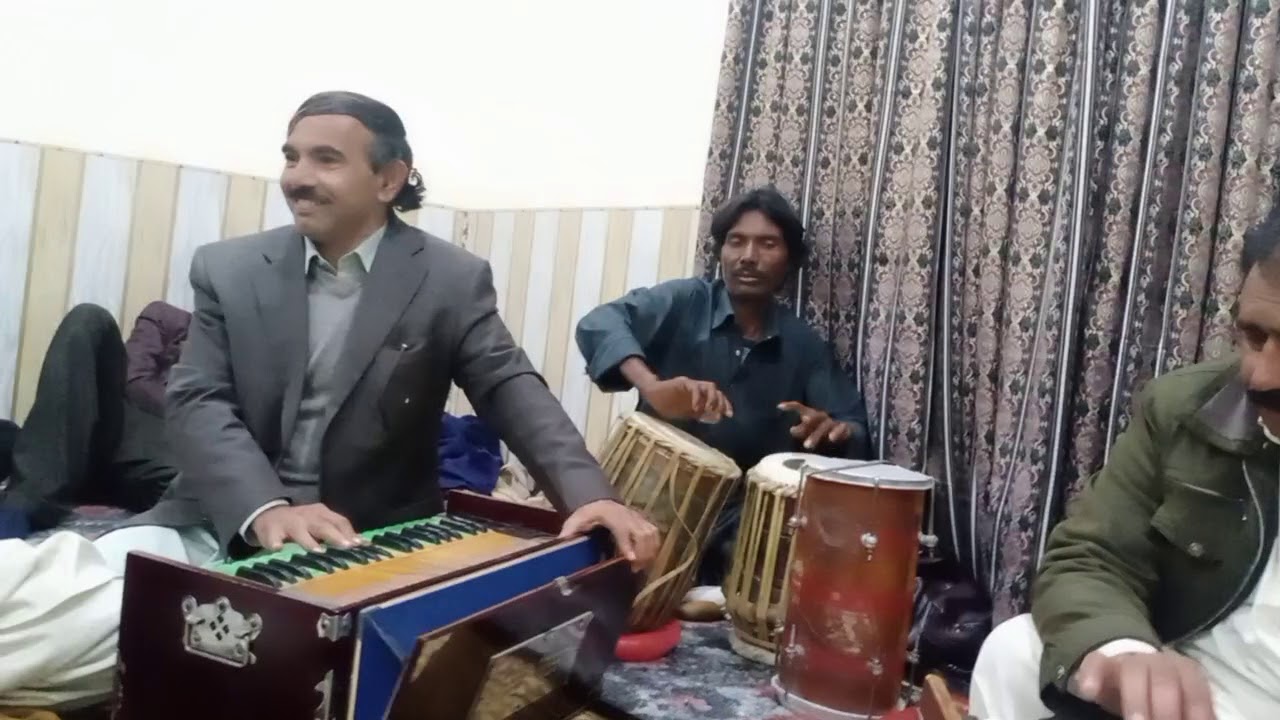 laiq zaman sadaf... da gunha mai da zargi da... Roman gul shadi program
