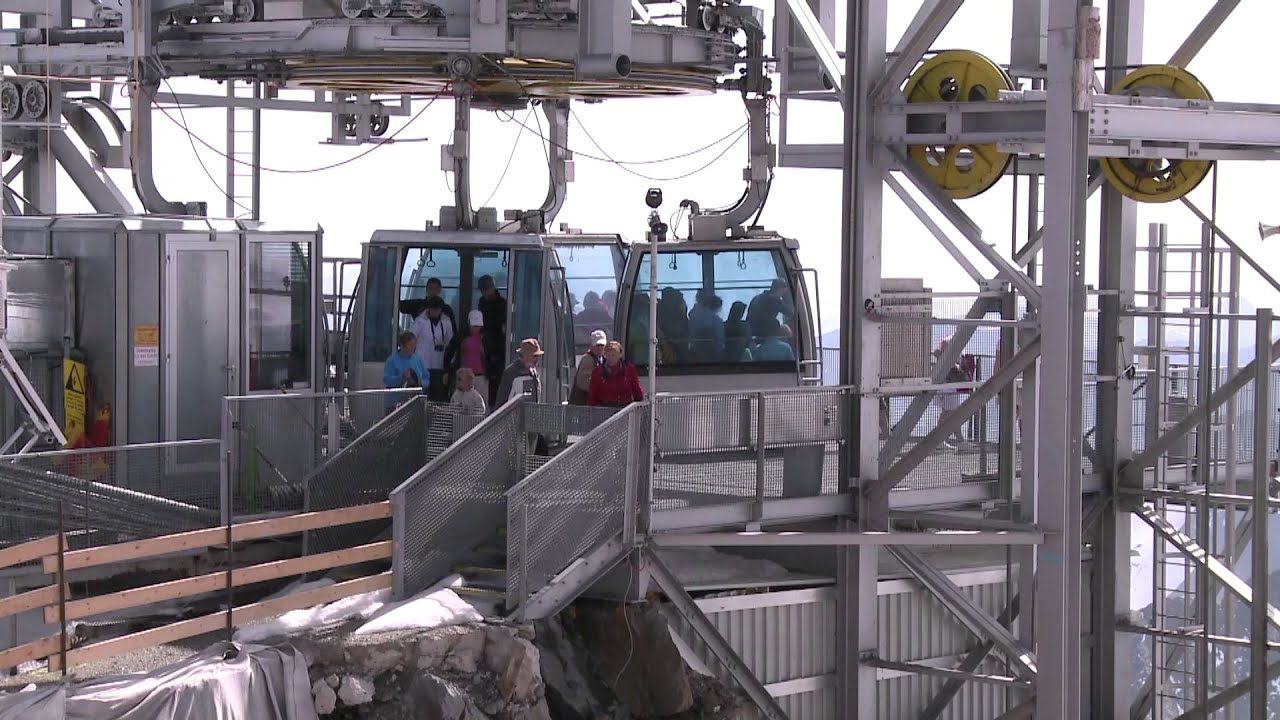 Bauarbeiten an der neuen Wildspitzbahn im August 2011 - Pitztaler Gletscher
