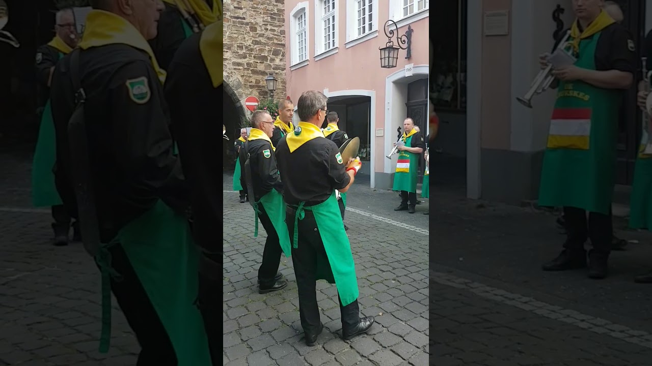 Cv de Krukskes - het leven danst sirtaki