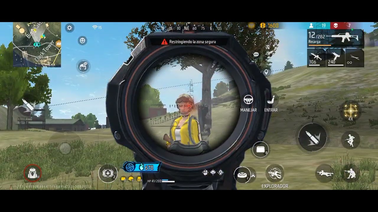  jugando free Fire 