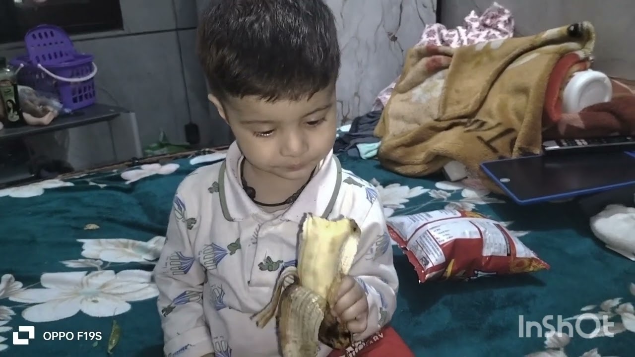 Tashu aur Manu ne Sikh liya khud Se khana khana#self depend 4 Kataria sister 