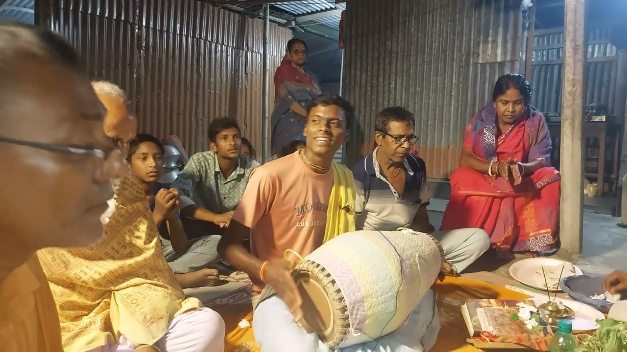 গুরু বন্দনা | আশ্রয় করিয়া বন্দি শ্রী গুরু চরণ //ashray koriya bando shri guru charan //@durgahatatv