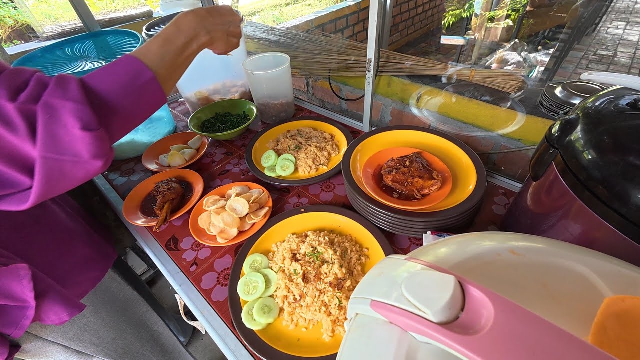 CUMA NASI MERAH & AYAM KAMPUNG, TAPI INI MENU FAVORIT KEPALA DINAS!