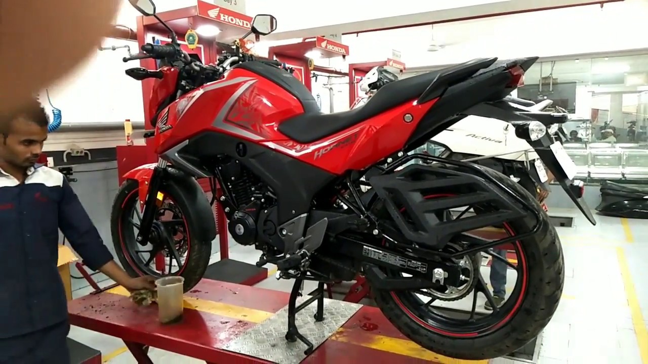 1st service of my Honda hornet 160. Cost, my opinion..