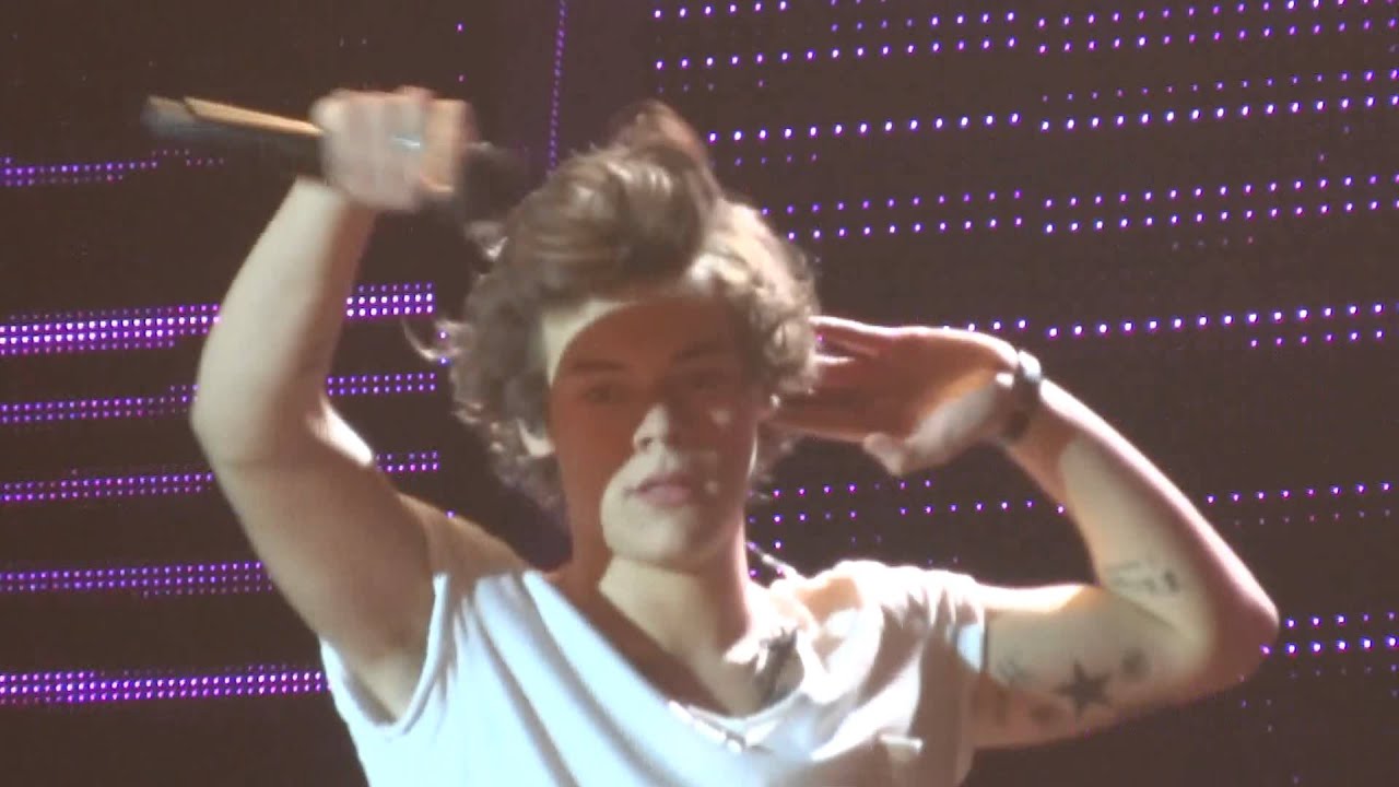 One Direction, kiss you, sweden