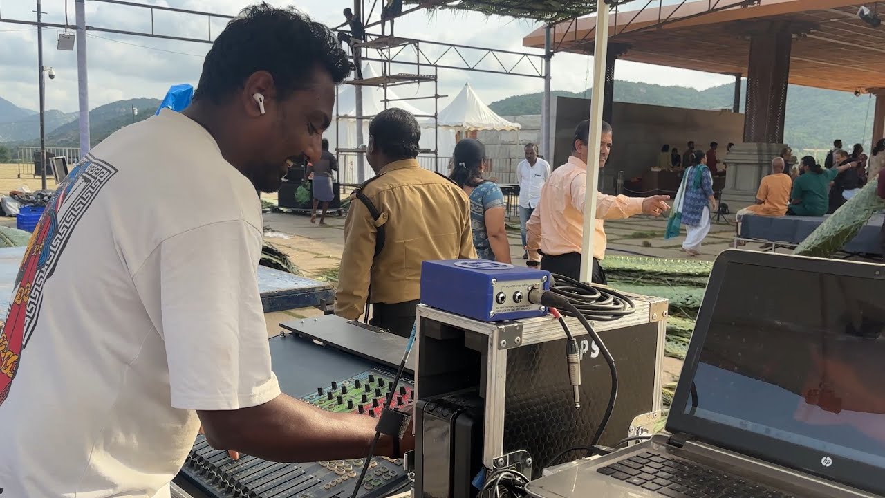 Live sound setup for Naga Panchami at Isha 10 subwoofer and 18 tops pope #linearray #isha (Day-1)
