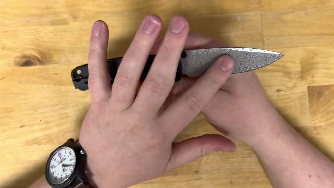 Unboxing my Custom Benchmade Bugout