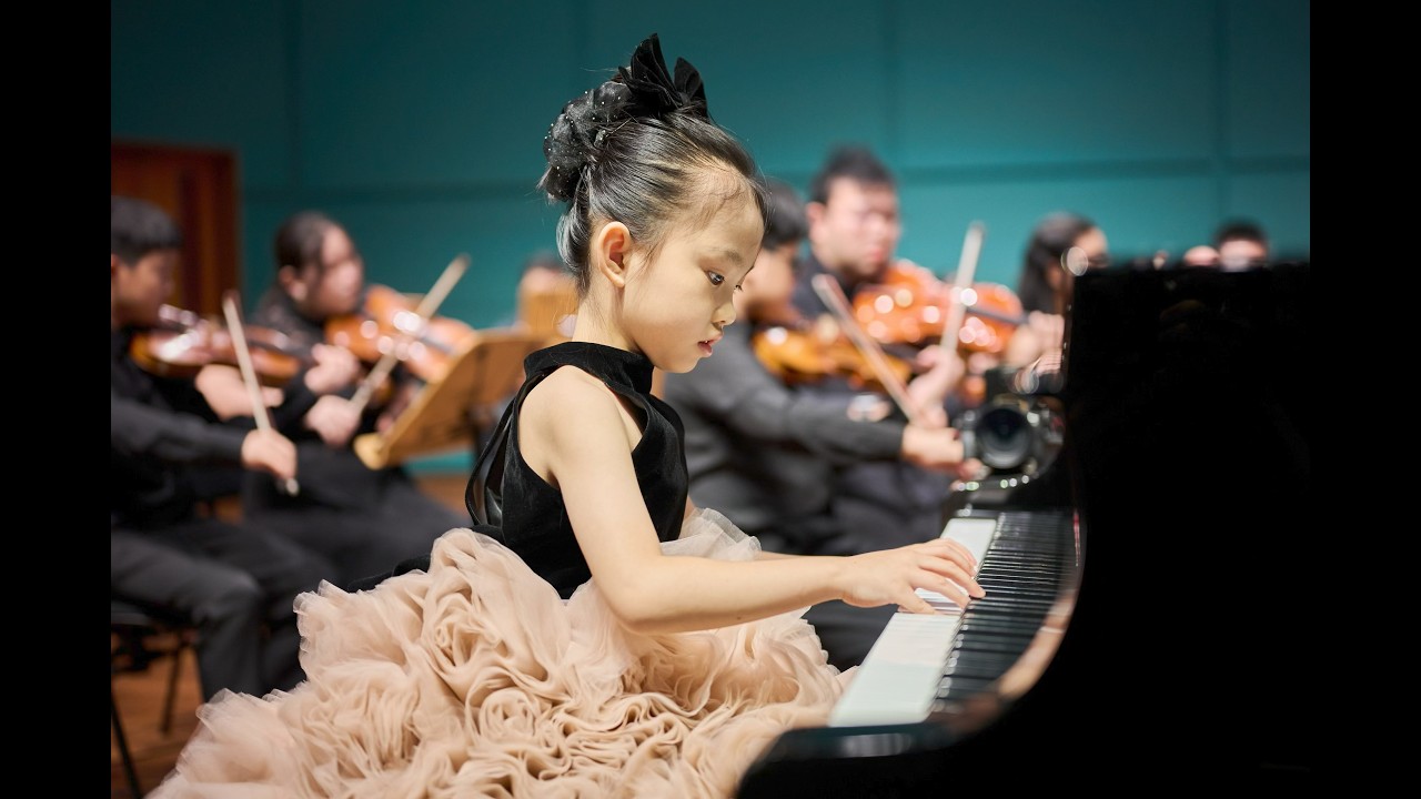Mozart: Piano Concerto No. 21 in C major, K.467 – II. Andante | Jovienne Lu, piano (age 7)