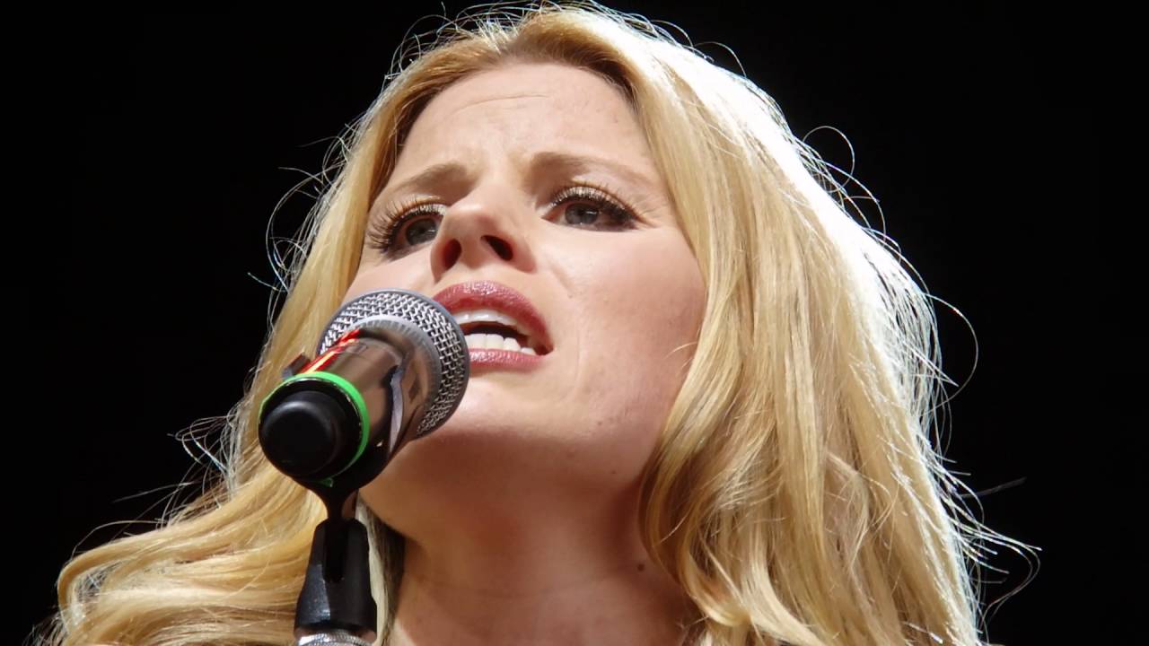 Megan Hilty - Don't Forget Me - Elsie Fest 2016