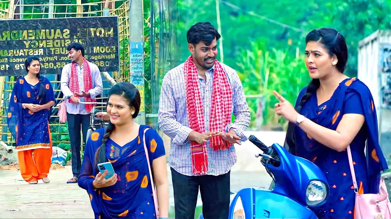 चाँदनी सिंह को गाँव के लडके ने पहले तो गाड़ी से गिराया फिर, चाँदनी सिंह को  Pagal Ashiq
