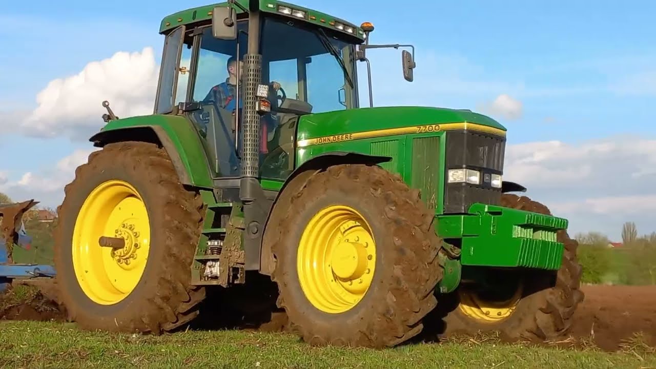 Orka pod kukurydze 🌽Ryk John Deere 7700 🦌