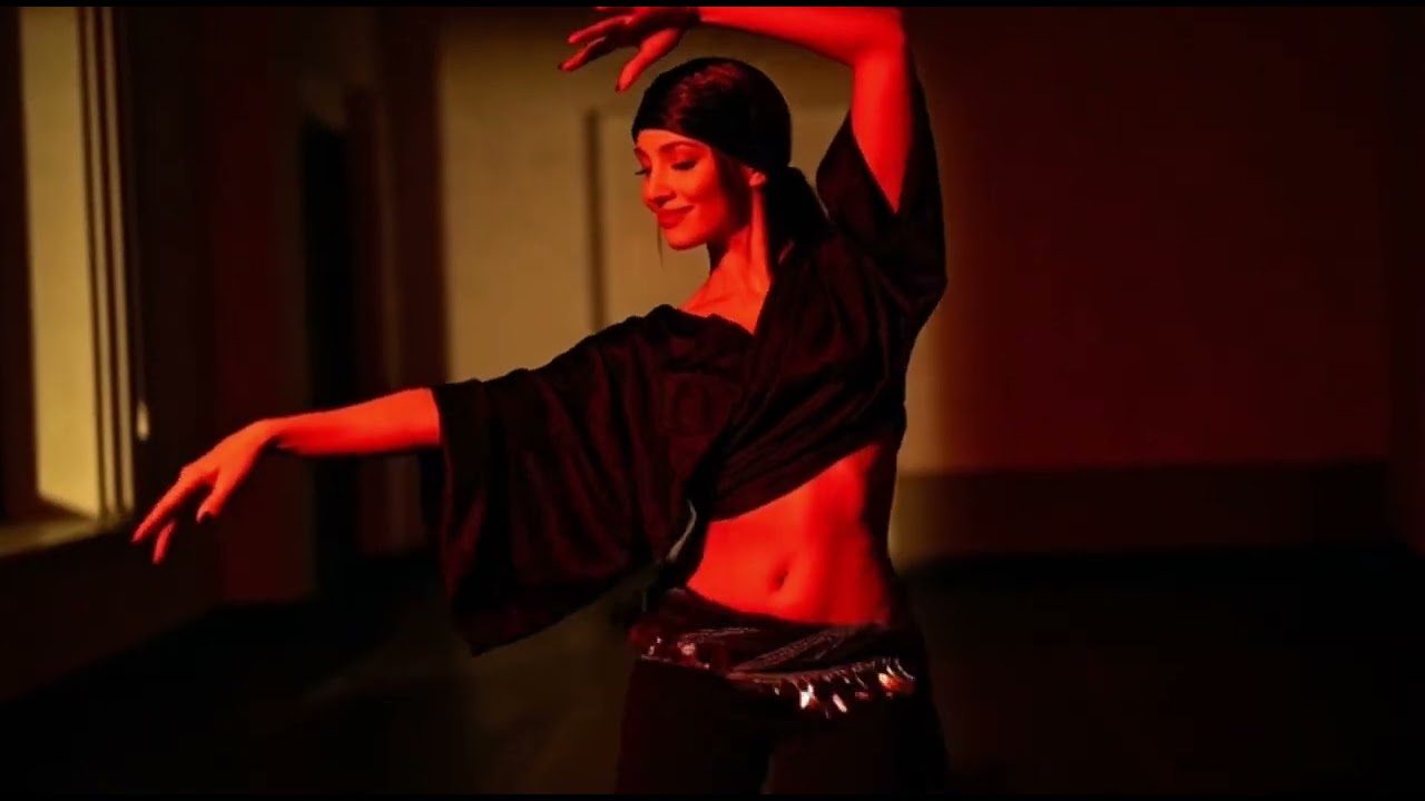 Belly Dance Flow Intermedio 🔥 Control y Elegancia | Guía Latina