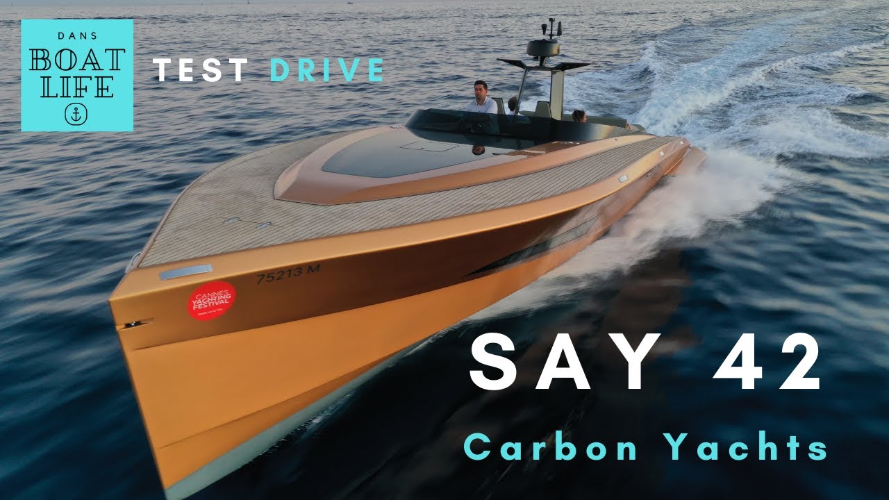 SAY 42 - TEST DRIVE - Is this the perfect boat for a Formula 1 Driver?