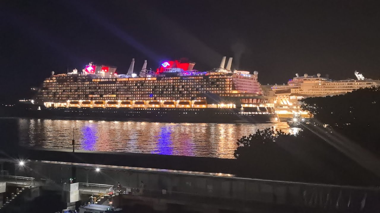 The Disney Adventure treated us to a truly enchanting evening!#disneyadventure #travel #cruiseships 