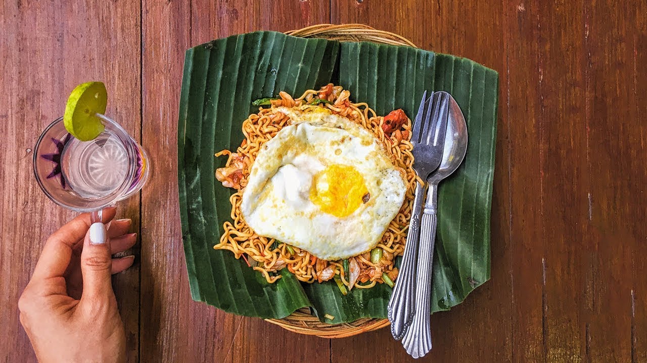 Mie Goreng ► Indonesian Fried Noodles in Bali