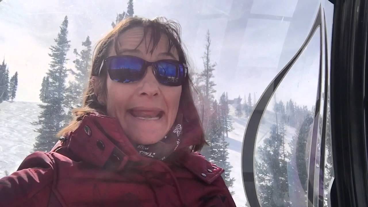 Best Sunglasses for Skiing - Aspire Eyewear