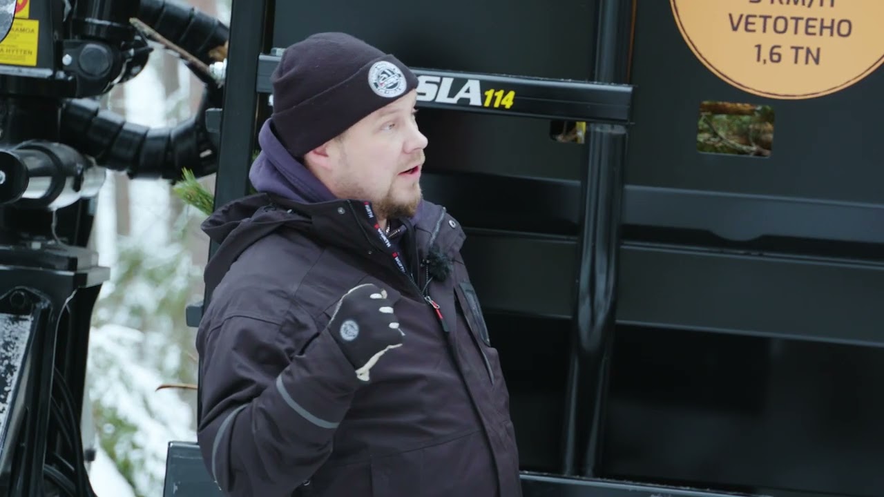 Esittelyss&auml; KESLA 114 -mets&auml;per&auml;vaunu