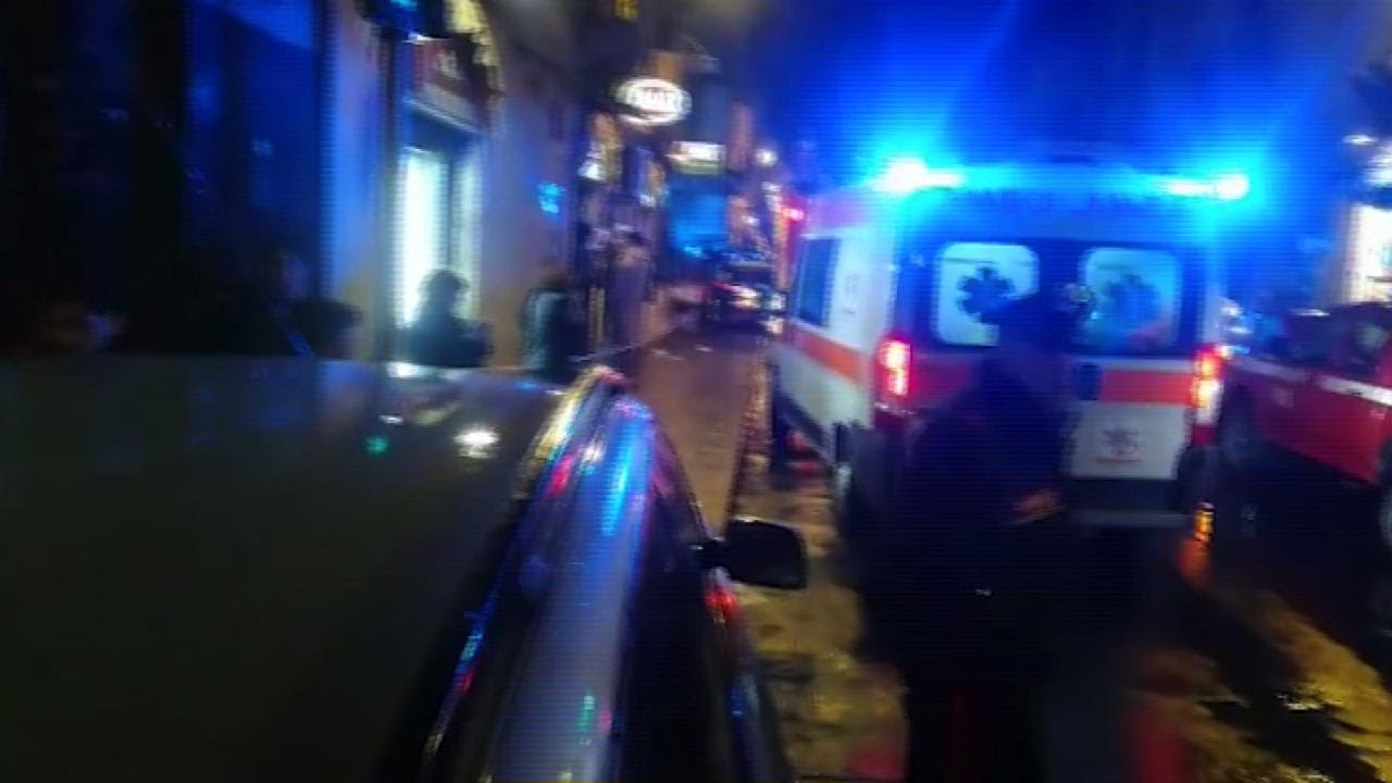 Catania, esplosione palazzina: la prima ambulanza dopo il boato