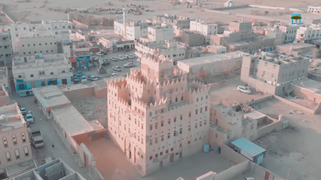 قصر آل ذيبان.. صرح بارز في عتق بمحافظة شبوة | معالم يمنية | بين الناس