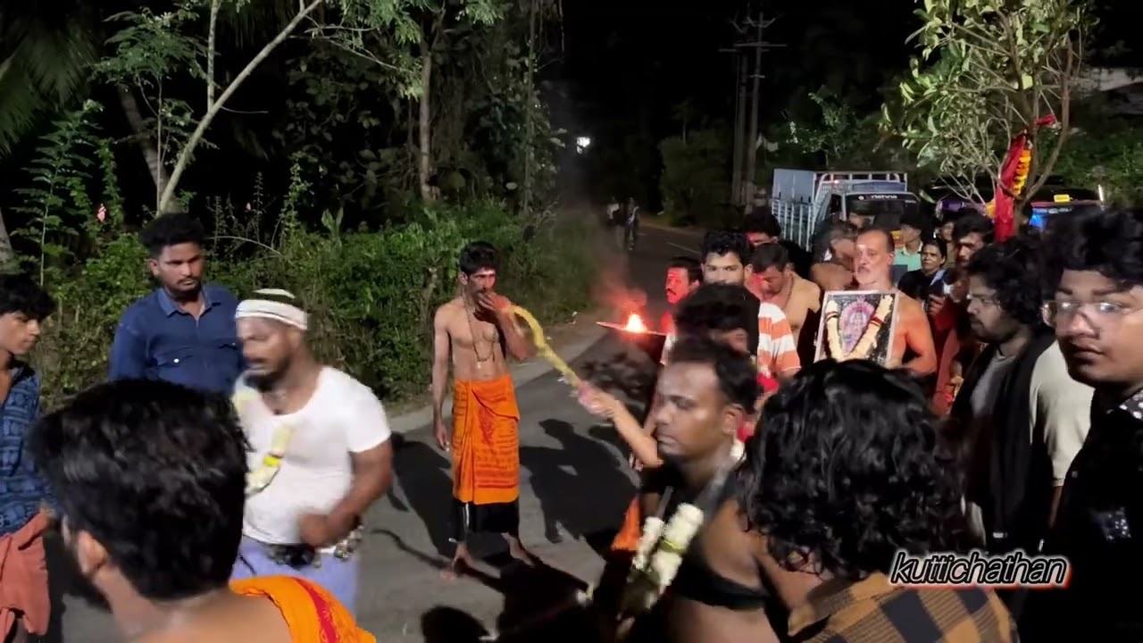 ayyappan vilakku thullal | ambalakkad | thonipadam#viralvideo #trending #subscribe #kerala#palakkad
