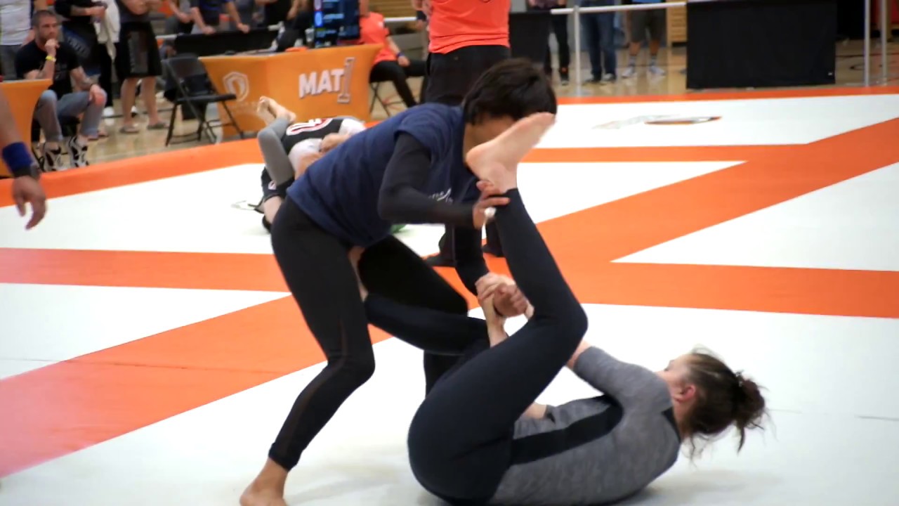 Grappling Industries Nogi || Chrissie Vogel & Hannah Sharp