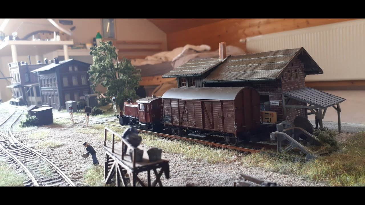 Günther KöF III rangiert auf der Nebenbahn H0