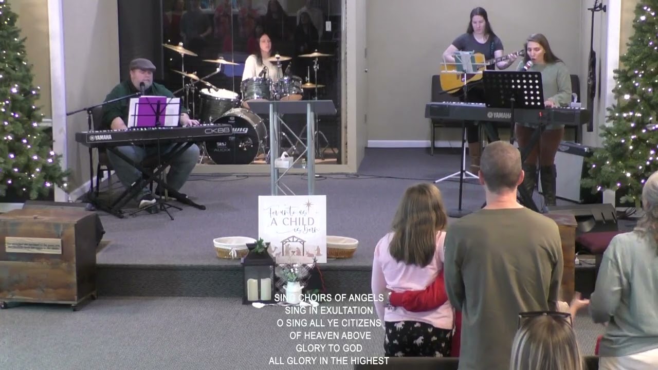 Praise: O Come All Ye Faithful, Angels We Have Heard On High