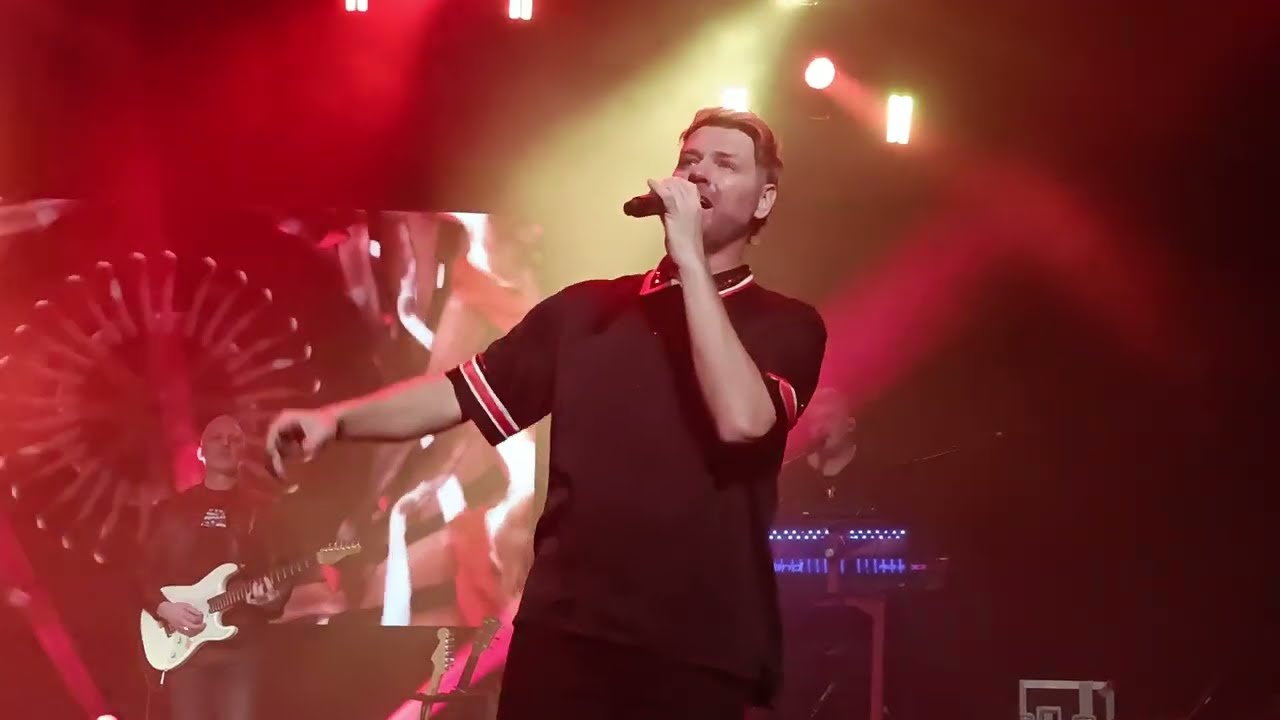 Boyzlife Birmingham 30.01.2025 - Love Me For A Reason