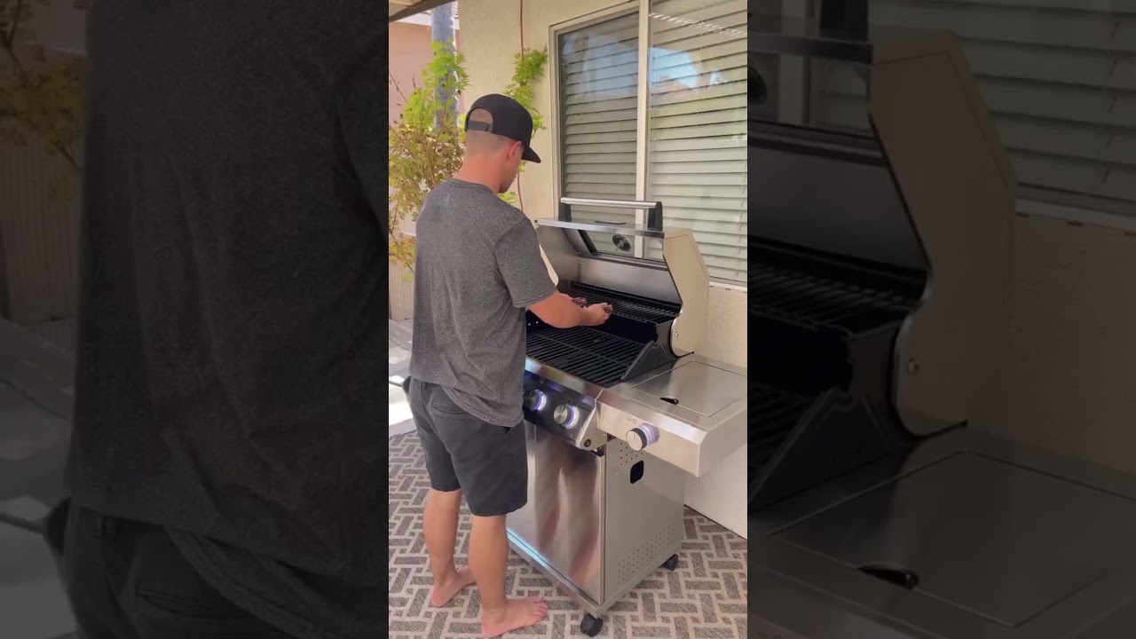 🏈🔥 Homegating with Monument Grills Mesa400m &ndash; It's a touchdown for flavor! #shorts  #monumentgrills