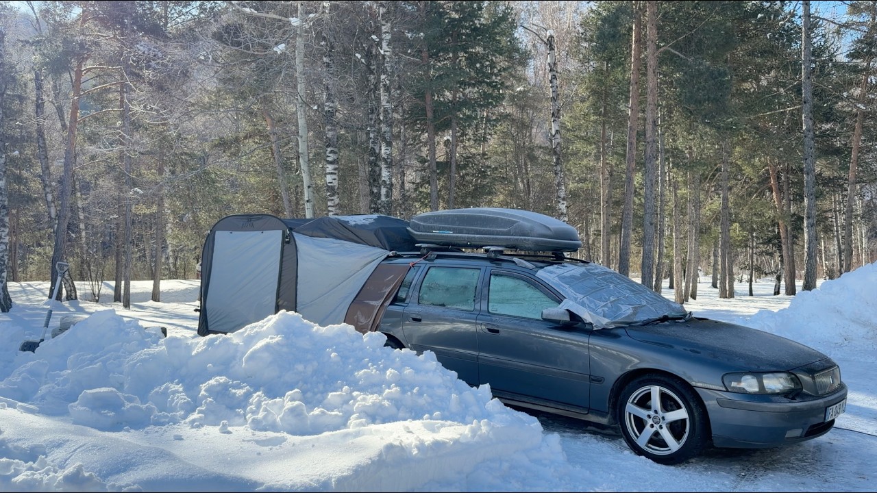 We Slept in a 3m² Tent in -10°C Winter… Attached to Our Car