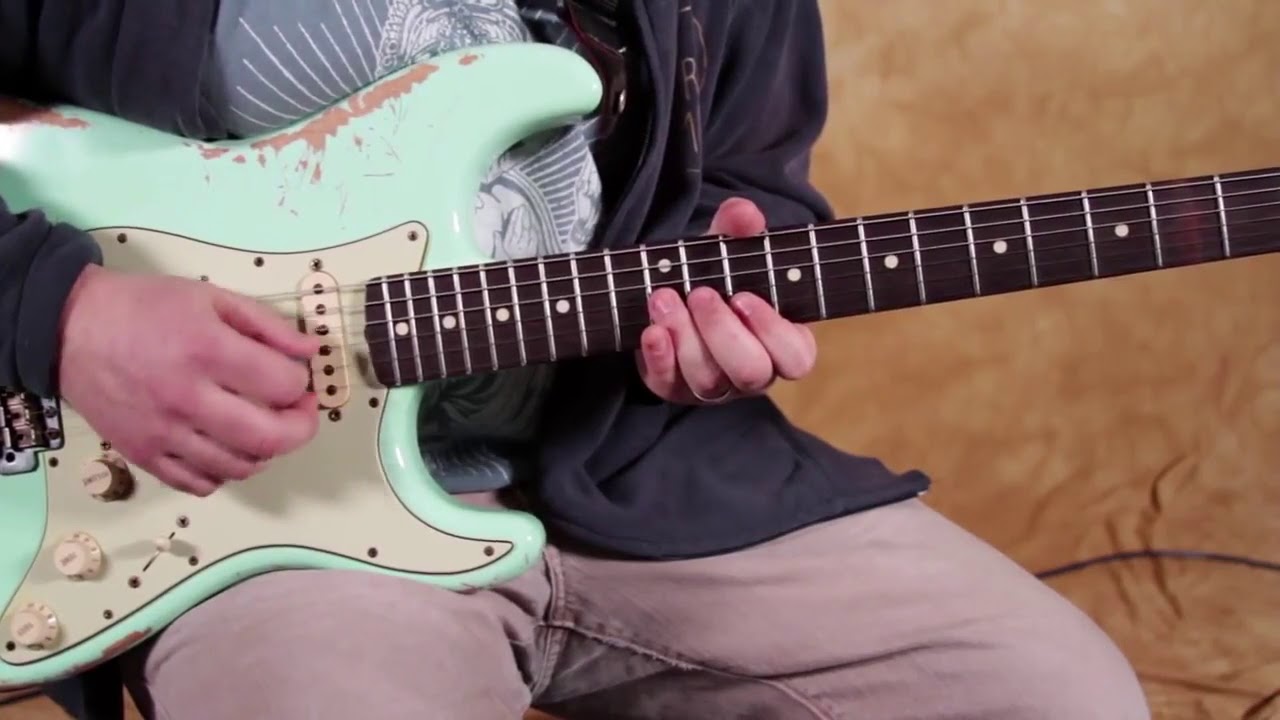 Buddy Guy Blues Lick guitar lesson (How to Play)