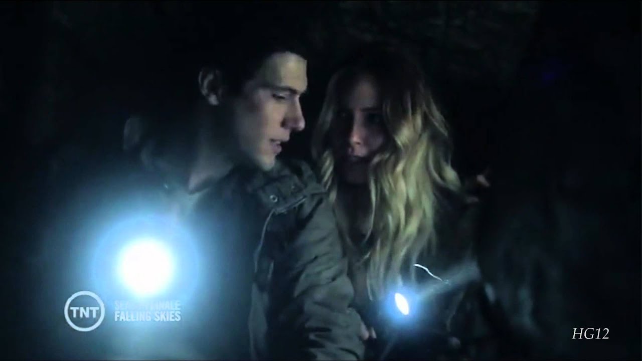 Falling Skies: Maggie & Hal - Hurricane