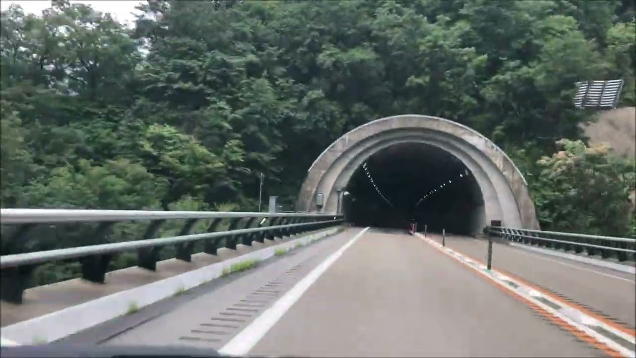 E41  東海北陸自動車道　白川郷IC～福光IC
