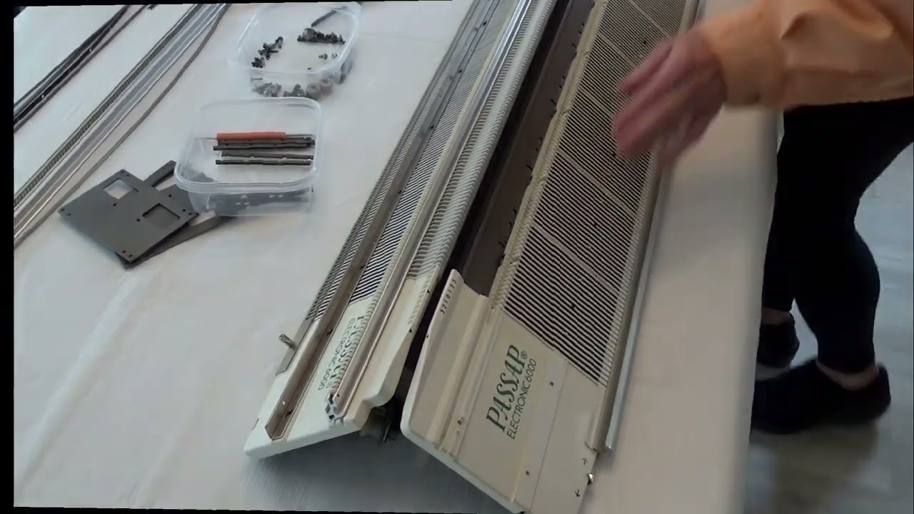 Reassembling the Passap E 6000 Part 2 Deep Cleaning
