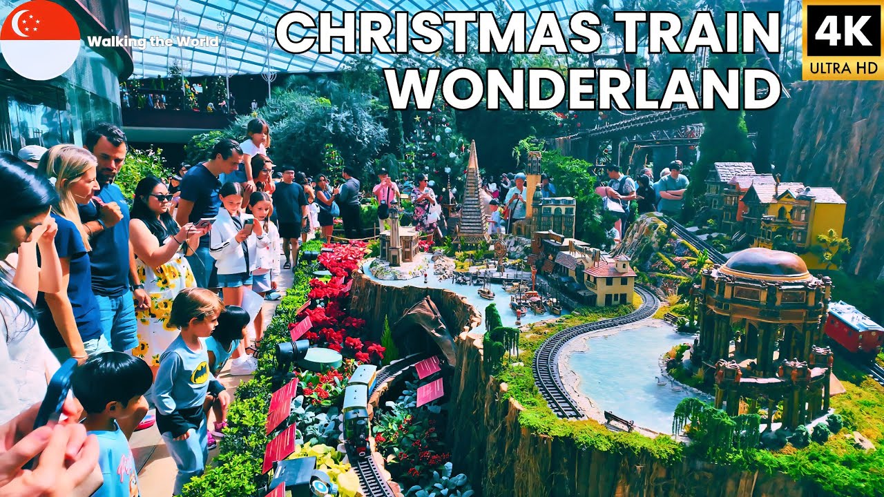 Christmas Train Show 2025 at Gardens by the Bay Singapore! Full Flower Dome Tour [4K]