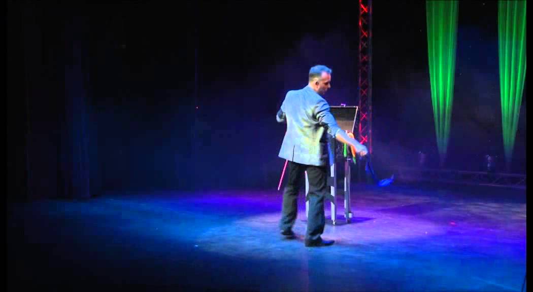 Andrew Green - Magician -  Fire Routine