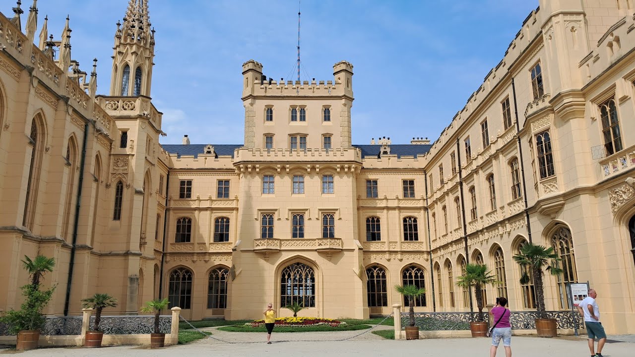Czechy - Lednice - miasto  warte odwiedzenia , lipiec 2023 r.