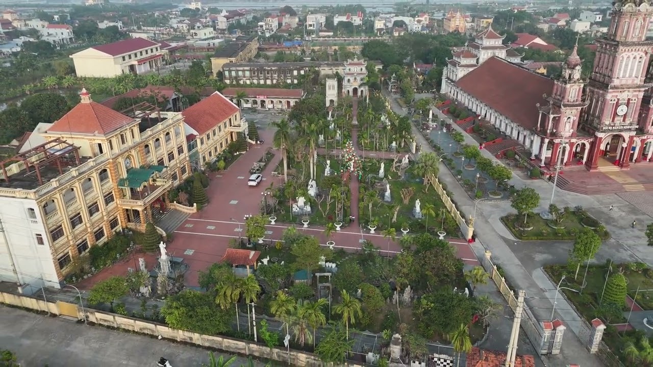 Đầu Xuân Cầu Cho Gia Đình _ Cảnh Đẹp Đền Thánh Đức Mẹ Mân Côi Ninh Cường 